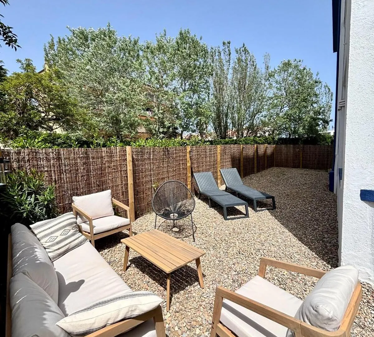 Swimming Pool And Private Garden 1 Step From The Beach Isla Roja